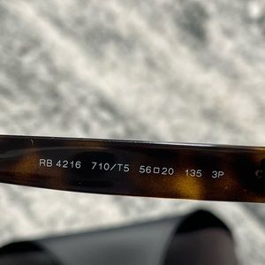 Ray-bans Polorized Polished Tortoise. Excellent condition.